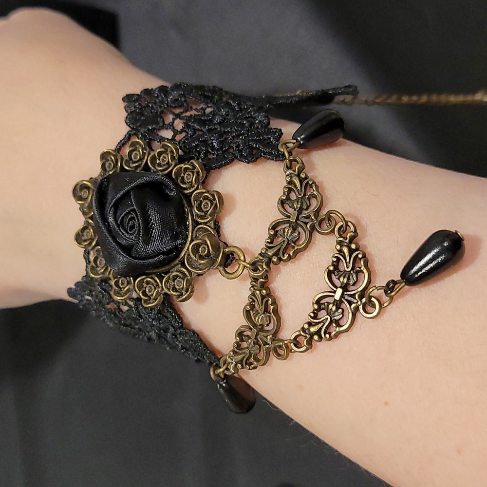 Lace Bronze Rose Bracelet